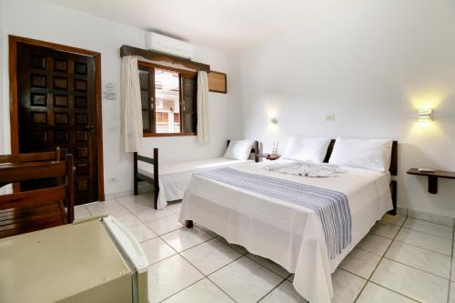 Triple Room room in VELINN Pousada Ubatuba Tropical