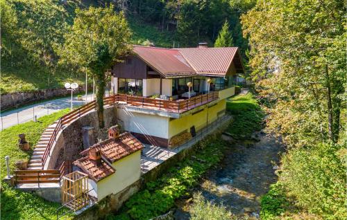 Viesnīcas āriene, 2 Bedroom Nice Home In Cabar in Cabar