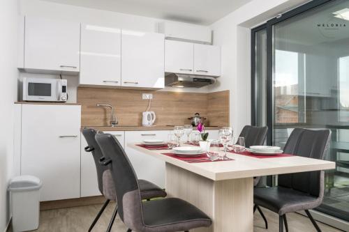кухня, Meloria Apartments in Banovci