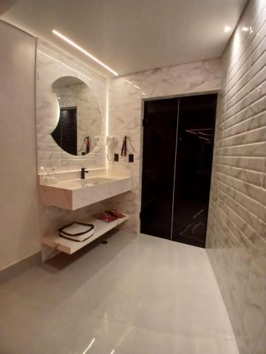 Bathroom, Vem Para o - Motel Marselha 3 in Sao Lucas