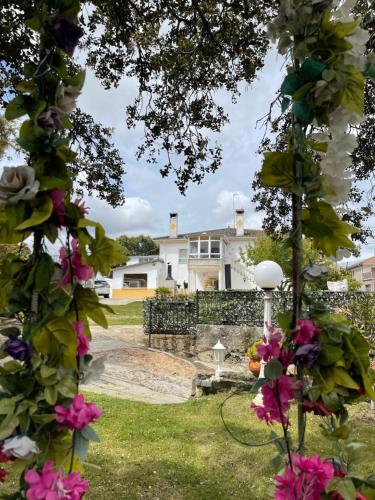  Villa Entre Encinas in Moralina