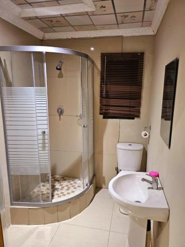 SoftLife Guest House in 烏倫迪