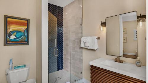 Noonas Mansion by Last Key Realty - image 5