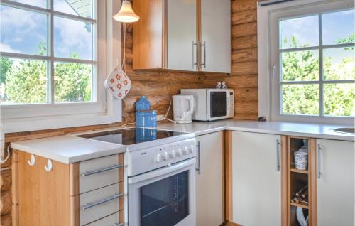 Cocina, Two-Bedroom Holiday Home In Hovborg in Hovborg