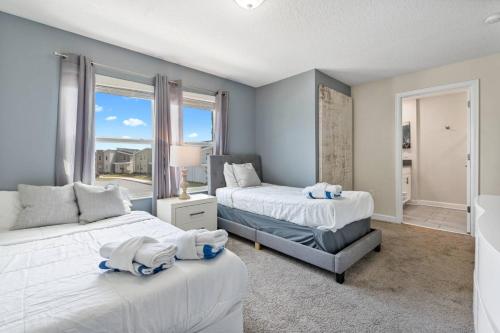 New Home 5 Bedrooms 4 Bathrooms At Storey Lake in Kissimmee, USA