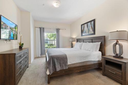 Amazing 3 bedrooms At Lucaya- 7 miles from Disney in Kissimmee, USA