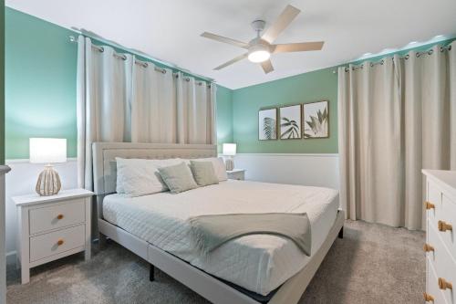 New Home 5 Bedrooms and 4 Bathrooms At Storey Lake in Kissimmee, USA