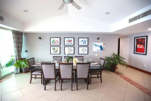 Spectacular Beach Condo In Grand Venetian in Puerto Vallarta, Mexico