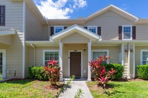 Amazing 3Bedrooms and 2Baths- 7 miles from Disney in Kissimmee, USA