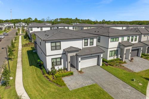 Brand NEW 8Bedrooms8Bathrooms At Paradiso Grande in Orlando, USA