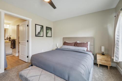 Cozy Condos with Kitchens & Pet-Friendly - image 12