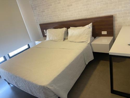 One-Bedroom Apartment image 9