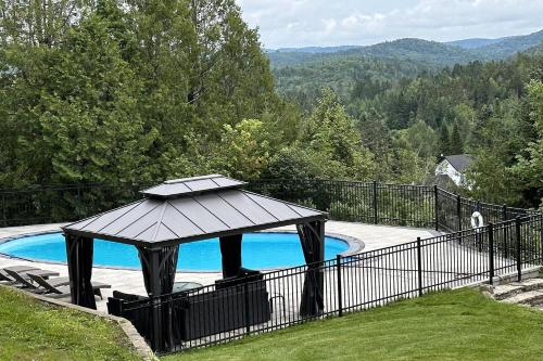 周邊環境, Les Oursons Bed and Breakfast in 聖馬嘉烈美臣湖 (QC)