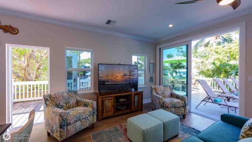 Dance of the Butterflies by Last Key Realty in Key West, USA