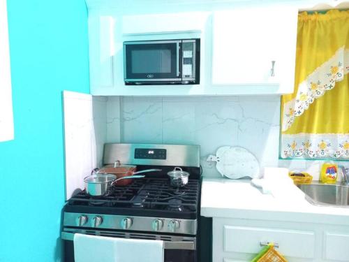 BlissVacay Couples or Singles Tropical Vacay Retreat in Potters Village