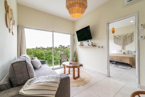 3 BD Suite with Balcony, Gym, Rooftop Pool, Hot Tub in Playa del Carmen, Mexico
