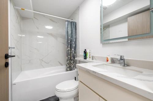 Private 2BD Basement Suite in Vancouver Westside in Vancouver, Canada
