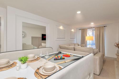 The Ivory Nook, Cozy & Spacious, Sleeps 8