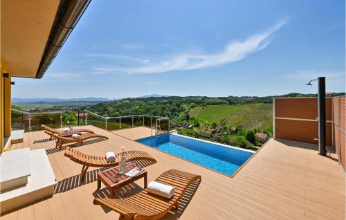 3 Bedroom Cozy Home In Vinica