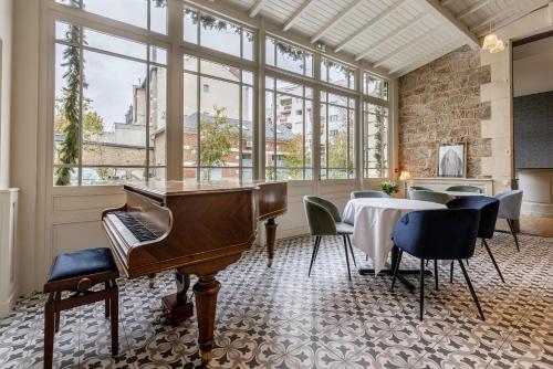 Facilities, La Maison Blanche in Limoges