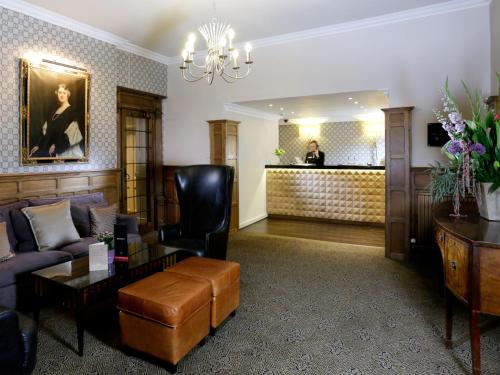 Előcsarnok, Macdonald Berystede Hotel & Spa in Ascot