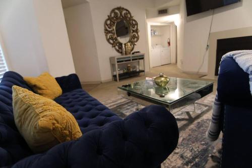 Charming 2BD, 2BTH Retreat in the Heart of Orlando in Orlando, USA