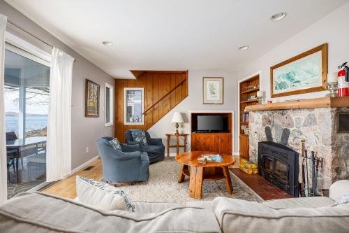 Crystal Lake Serenity in Beulah, USA