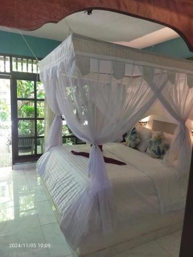 Puri Oka Beach Bungalows Room Type - One-Bedroom Bungalow
