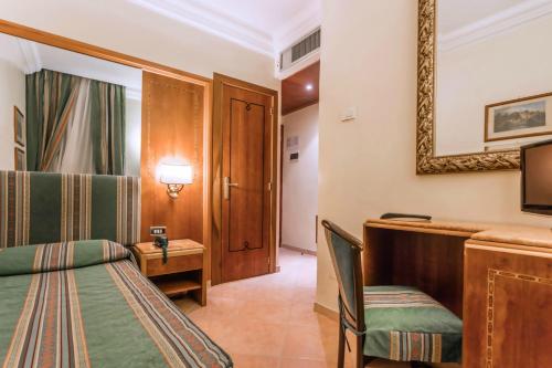 Raeli Hotel Archimede - image 9
