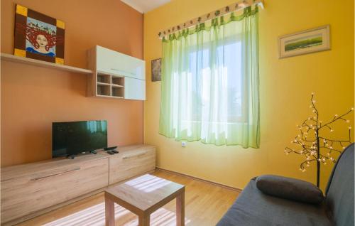 Holiday Home Omiska I in ดูกิ รัต