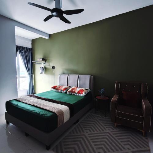 D'Elegant Suite - Emerald Avenue