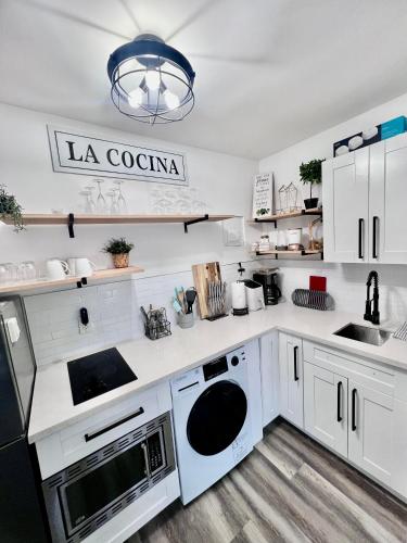 Cozy Place Minutes To Fort Lauderdale Beach With Pool in Fort Lauderdale, USA