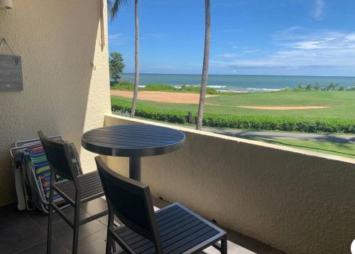 Palmas Del Mar, Beach Front Villa in Humacao