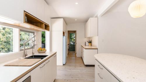 Instalaciones, Luxury Beach Shack With Pool and Short Walk To Beach in MacMasters Beach