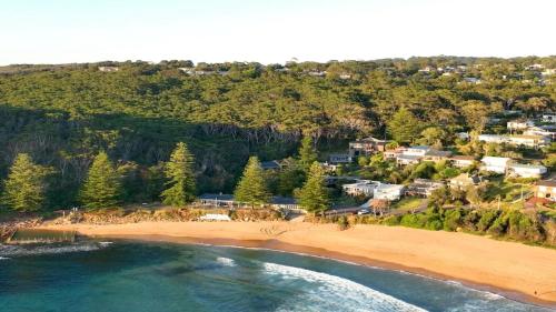 Instalaciones, Luxury Beach Shack With Pool and Short Walk To Beach in MacMasters Beach