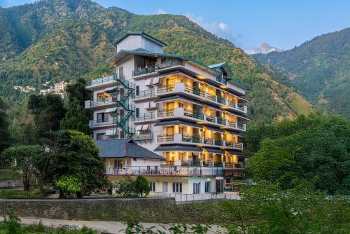 Quality Inn by Lawrence Hotels, Dharamshala