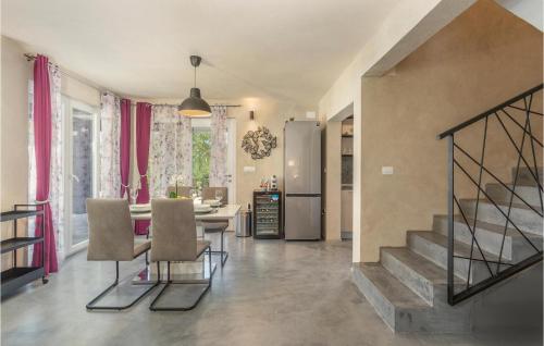 Konyha, Amazing Home In Sveti Ivan Dobrinjski in Sveti Ivan Dobrinjski