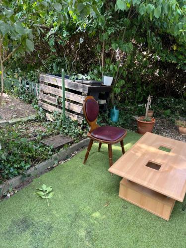 Dein Privat Zimmer in meiner Wohnung in Freiburg im Breisgau, Deutschland