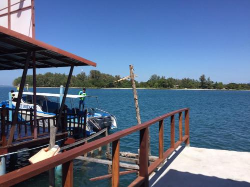 View, Non Du Lay Guesthouse  in Saladan