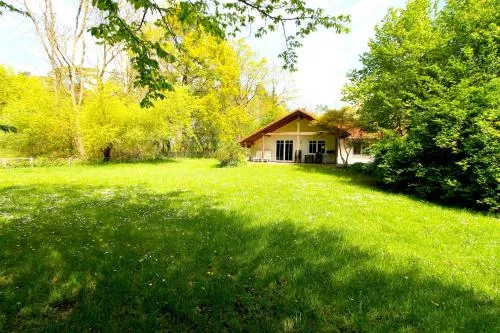Haus am Wald Nr 4 idyllisch ruhig im Naturschutzgebiet in Teßmannsdorf, Deutschland