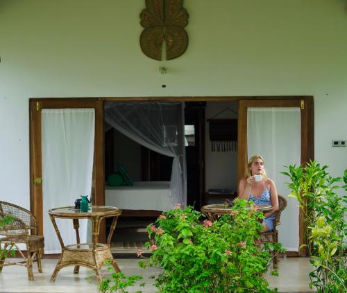 Esterno, Emel's Retreat by Tropical Magnum in Dodanduwa