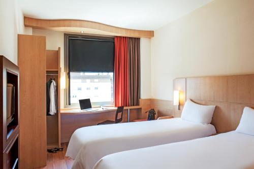 Ibis Oviedo - main image