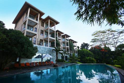 Mount Randholee Resorts & Spa