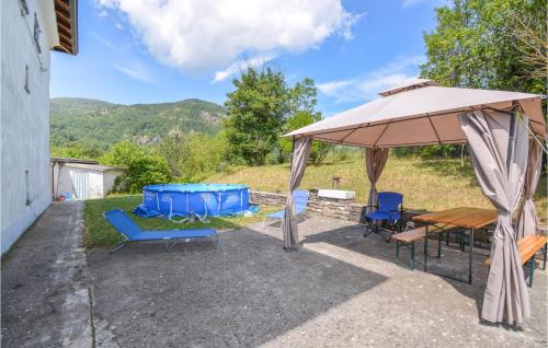 Peldbaseins, Casa Di Bergotto in Berceto