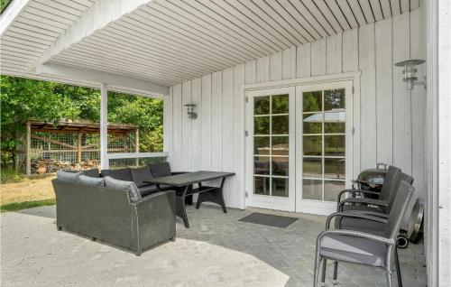 Exterior view, 4 Bedroom Stunning Home In Glesborg in Glesborg