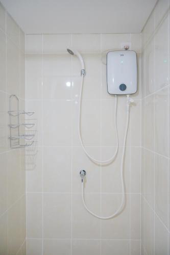 Studio Apartment image 10