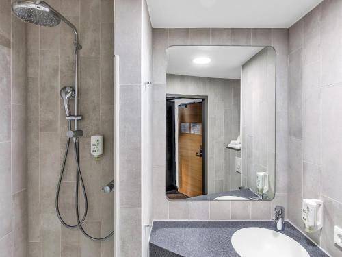B&B HOTEL Bonn-City