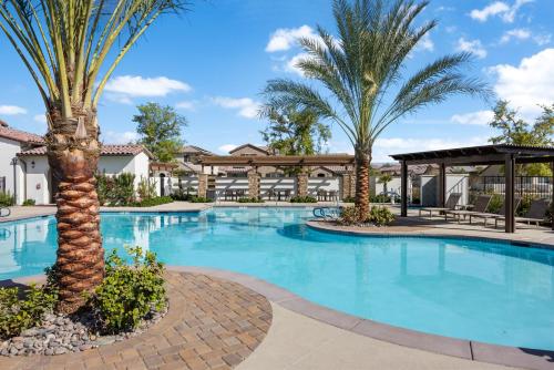 Desert Breeze by VARE 3Bd2B Loft at PGA West in La Quinta, USA