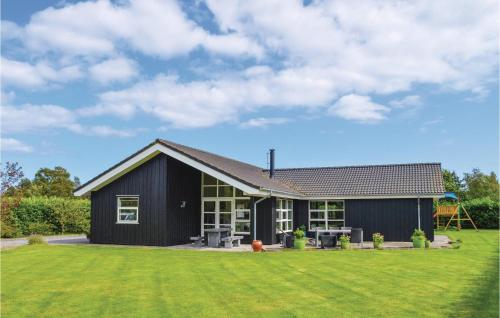 . Four-Bedroom Holiday Home In Storvorde