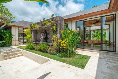 Villa with Private Pool image 10